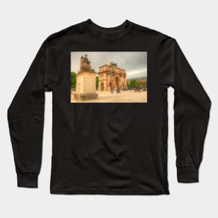 Arc de Triomphe du Carrousel with Statue Long Sleeve T-Shirt